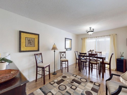 4 Fieldview Crescent, Markham, ON - Indoor Photo Showing Dining Room