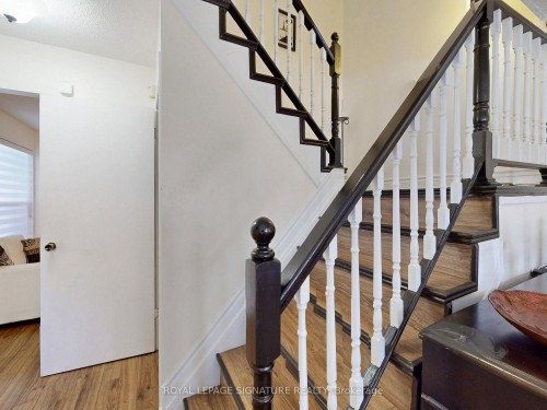 4 Fieldview Crescent, Markham, ON - Indoor Photo Showing Other Room