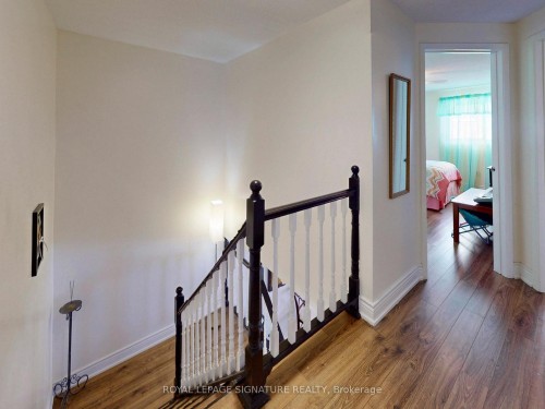 4 Fieldview Crescent, Markham, ON - Indoor Photo Showing Other Room