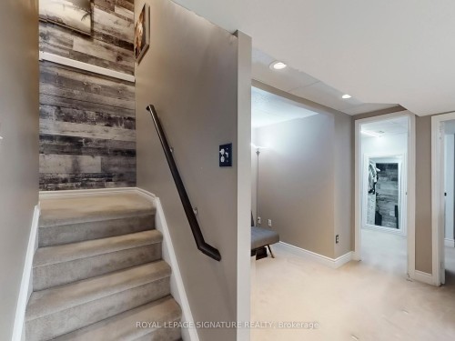 4 Fieldview Crescent, Markham, ON - Indoor Photo Showing Other Room