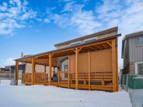 4 Fieldview Crescent, Markham, ON - Outdoor With Deck Patio Veranda