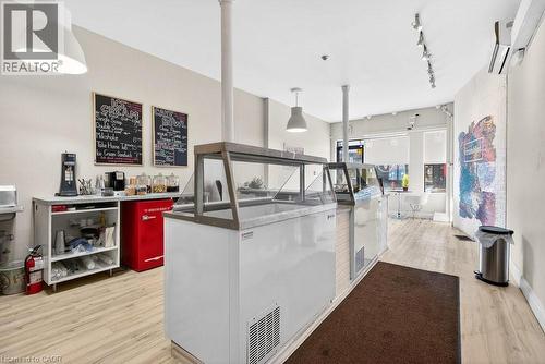 339 Barton Street E, Hamilton, ON 