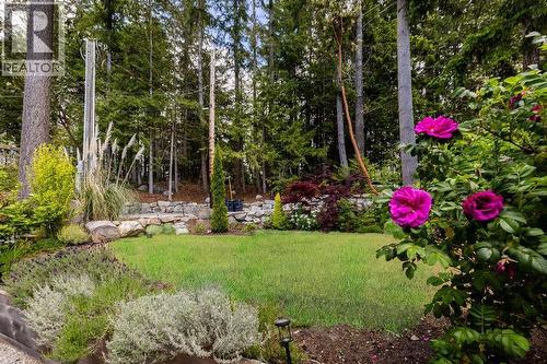 6101 -6099 Coracle Drive, Sechelt, BC - Outdoor