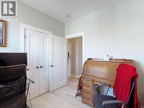 4374 Quebec Ave, Powell River, BC - Indoor Photo Showing Other Room