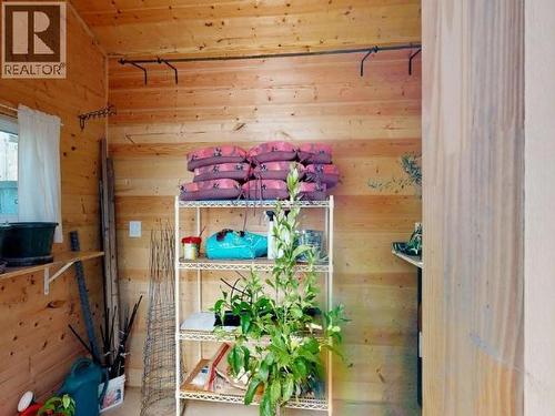 4374 Quebec Ave, Powell River, BC - Indoor Photo Showing Other Room