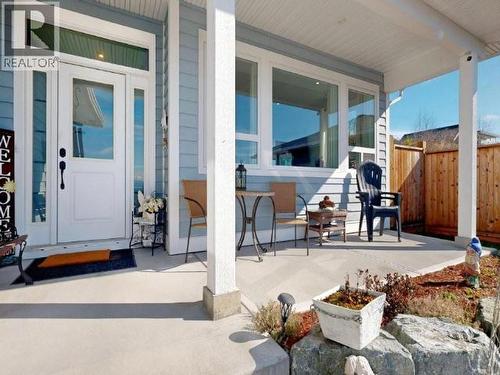 4374 Quebec Ave, Powell River, BC - Outdoor With Deck Patio Veranda With Exterior