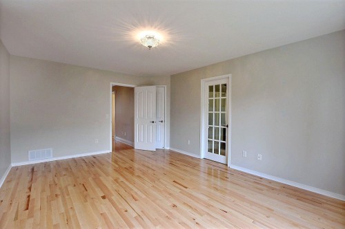 Master Bedroom - 6 Rue Des Parulines, Montréal (Verdun/Île-Des-Soeurs), QC - Indoor Photo Showing Other Room
