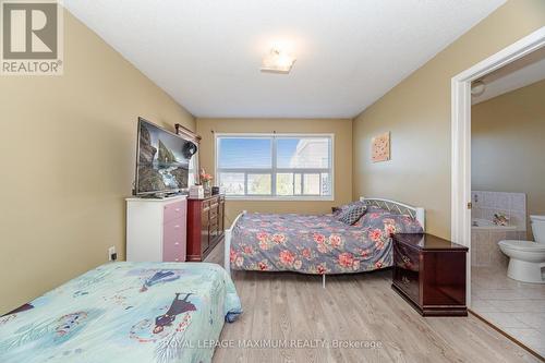 85 Ronan Crescent, Vaughan, ON - Indoor Photo Showing Bedroom
