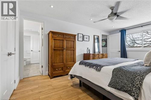 31 Cedar Crest Street, Kitchener, ON - Indoor Photo Showing Bedroom