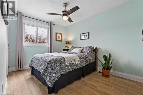 31 Cedar Crest Street, Kitchener, ON - Indoor Photo Showing Bedroom