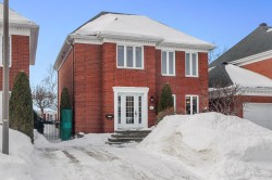 3717 Rue Pollack  Québec (Sainte-Foy/Sillery/Cap-Rouge), QC G1X 4Z3