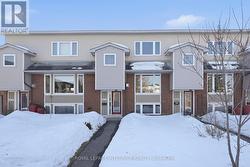 212 MONTEREY DRIVE  Ottawa, ON K2H 7A8