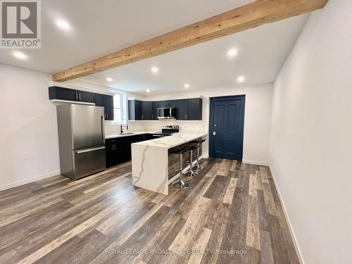83 Cedar Street, Belleville (Belleville Ward), ON - Indoor Photo Showing Kitchen
