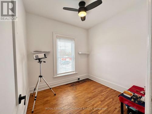 83 Cedar Street, Belleville (Belleville Ward), ON - Indoor Photo Showing Other Room