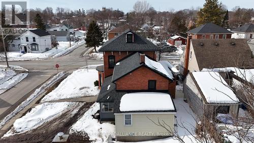 83 Cedar Street, Belleville (Belleville Ward), ON - Outdoor