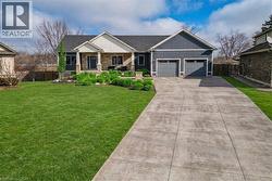 166 MICHELLE Court Welland, ON L3C 0A2