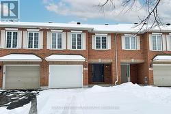 137 MACASSA CIRCLE  Ottawa, ON K2T 1J9
