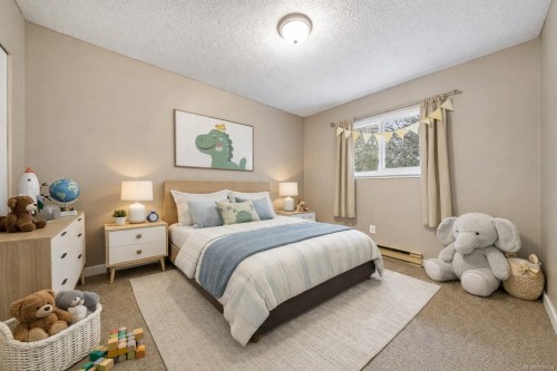 772 Mapleton Pl, Saanich, BC 