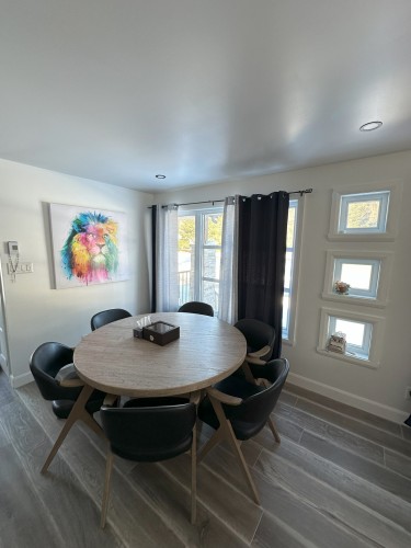 Salle à manger - 275 51E Rue O., Venise-En-Québec, QC - Indoor Photo Showing Dining Room