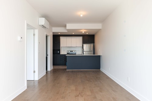 Kitchen - 503-5175 Rue Mackenzie, Montréal (Côte-Des-Neiges/Notre-Dame-De-Grâce), QC - Indoor Photo Showing Other Room