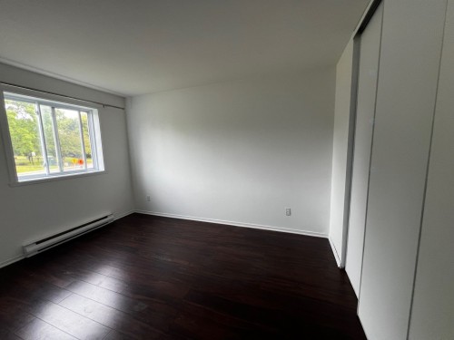 Chambre à coucher - 101-115 Rue Beauséjour, La Prairie, QC - Indoor Photo Showing Other Room