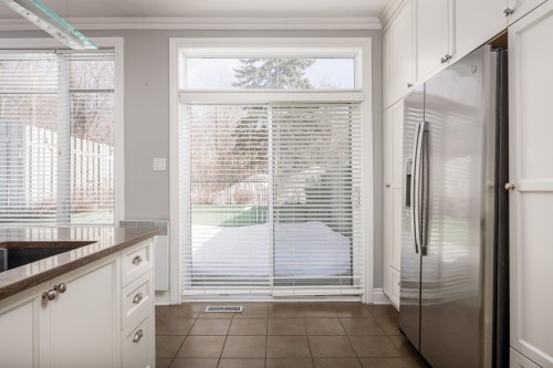 Kitchen - 4363 Boul. Décarie, Montréal (Côte-Des-Neiges/Notre-Dame-De-Grâce), QC - Indoor