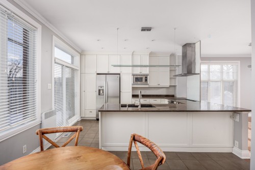 Kitchen - 4363 Boul. Décarie, Montréal (Côte-Des-Neiges/Notre-Dame-De-Grâce), QC - Indoor