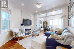 1602 BLOOR STREET W  Toronto, ON M6P 1A7