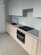 1008 - 81 WELLESLEY STREET E  Toronto, ON M4Y 0C5