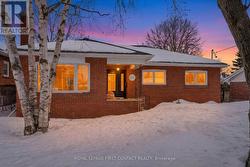 103 RODNEY STREET Barrie, ON L4M 4C2