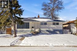 438 St John STREET  Regina, SK S4R 1R3