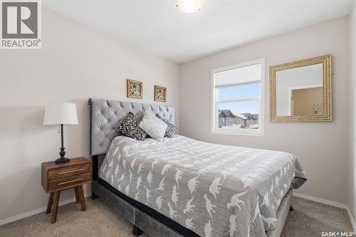 722 150 Langlois Way, Saskatoon, SK - Indoor Photo Showing Bedroom