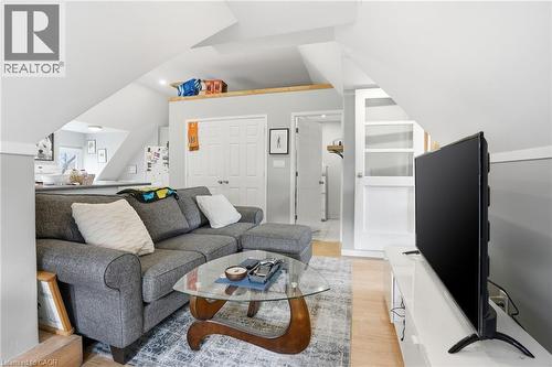 top floor - unit 3 - 147 Emerald Street S, Hamilton, ON - Indoor Photo Showing Living Room