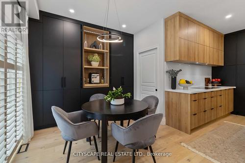 4269 Vivaldi Road, Burlington, ON - Indoor Photo Showing Dining Room
