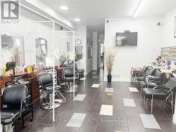 1533 O'CONNOR DRIVE Toronto, ON M4B 2V7