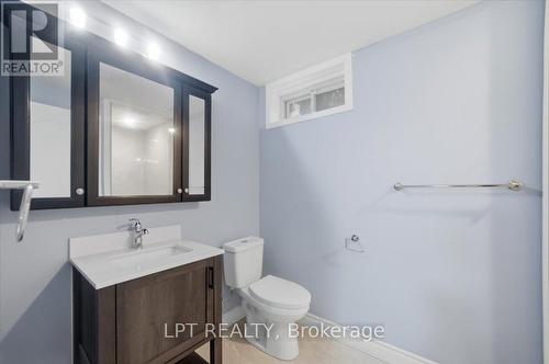 48 Nashville Circle, Hamilton, ON - Indoor Photo Showing Bathroom