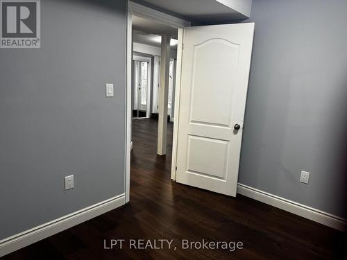 48 Nashville Circle, Hamilton, ON - Indoor Photo Showing Other Room