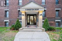 9 - 2 KINGSTON ROAD  Toronto, ON M4L 1S4
