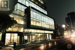 802 - 290 ADELAIDE STREET W  Toronto, ON M5V 0P3