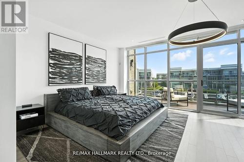 3658 Ferretti Court, Innisfil, ON - Indoor Photo Showing Bedroom