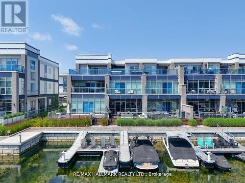 3658 Ferretti Court, Innisfil, ON - Outdoor