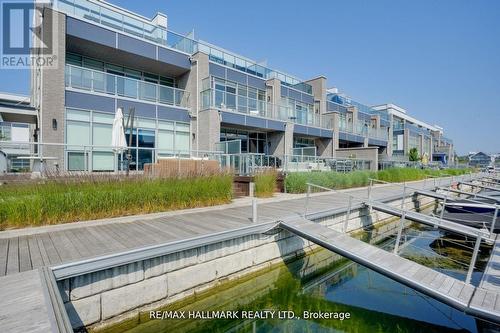 3658 Ferretti Court, Innisfil, ON - Outdoor