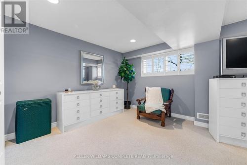 411 Bryant Crescent, Burlington, ON - Indoor