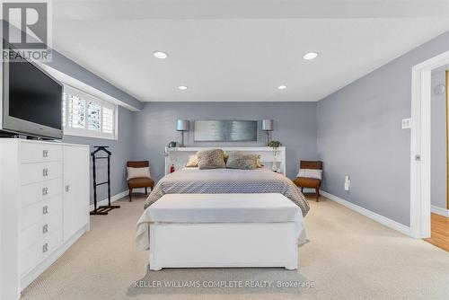 411 Bryant Crescent, Burlington, ON - Indoor Photo Showing Bedroom