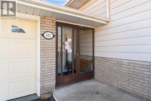 411 Bryant Crescent, Burlington, ON - Outdoor With Exterior