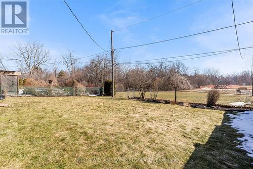 411 Bryant Crescent, Burlington, ON - Outdoor With View