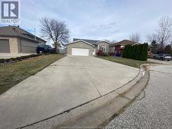 1446 HERITAGE GARDEN CRESCENT  Lakeshore, ON None