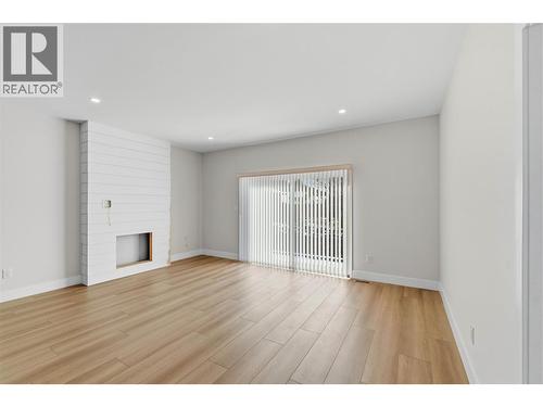 220 Shepherd Road Unit# 12, Chase, BC - Indoor With Fireplace