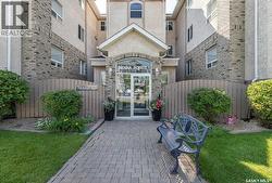 203 314 Nelson ROAD  Saskatoon, SK S7S 1N3