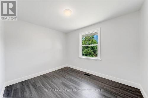 167 Miles Road, Hamilton, ON - Indoor Photo Showing Other Room